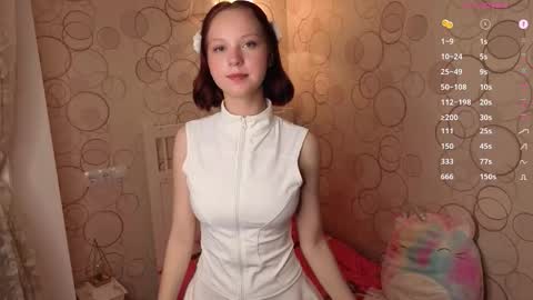 Maisie online show from October 15, 5:59 pm