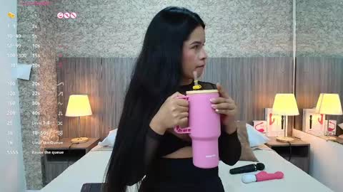   online show from April 23, 11:39 am