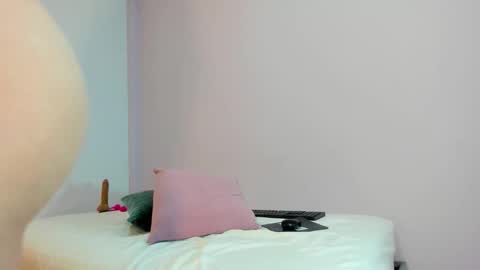 Maite online show from February 3, 7:40 pm