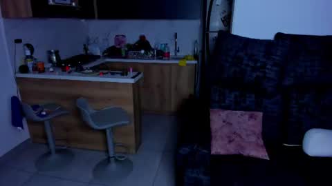 majito online show from June 25, 5:12 am
