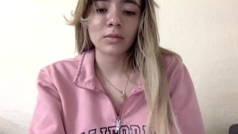 majo_gomezz online show from April 27, 3:03 am