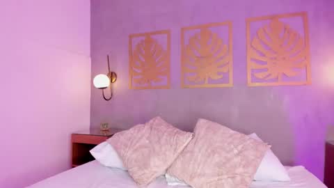 MAJO ROSE  online show from March 19, 7:18 pm