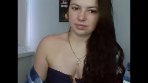 make_mesmile online show from February 18, 6:56 am