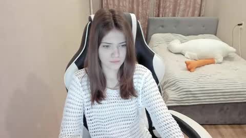 Malia online show from December 14, 12:44 am