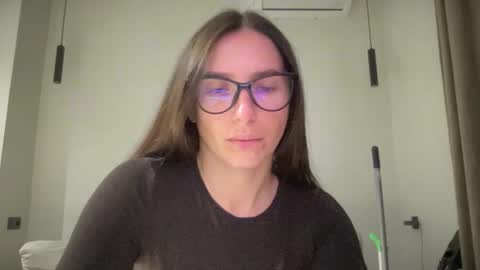 malina568708 online show from October 1, 4:34 pm