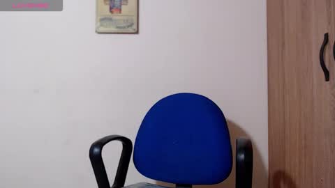 Malory  online show from November 14, 4:12 am