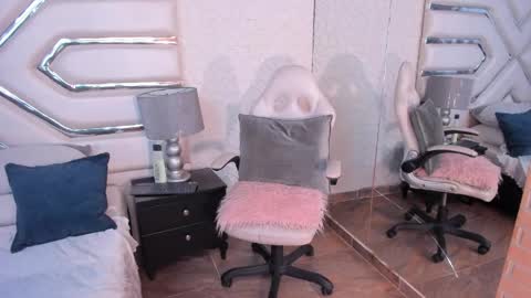 MalorySweet  online show from April 22, 12:02 pm