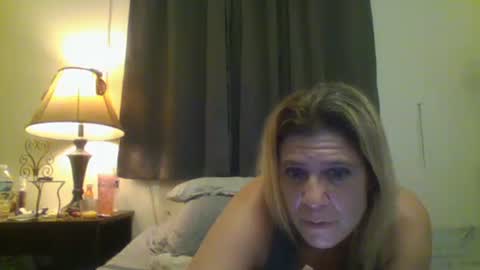 Snapshot of mandilube39 chatting on October 12, 7:00 am mindy22 online show from October 12, 7:00 am