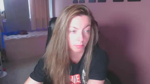 MandyBabyXXX online show from February 16, 10:53 pm