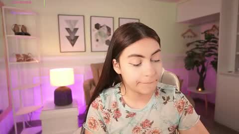 Mandy Collins online show from April 27, 11:40 am