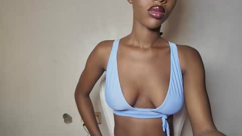 mandymia online show from December 3, 4:37 am