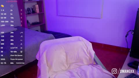 Danny online show from October 18, 10:55 pm