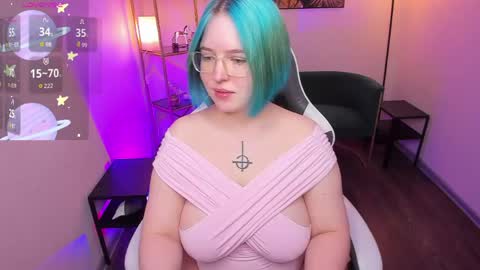 manic_pixie_ online show from June 4, 4:00 pm