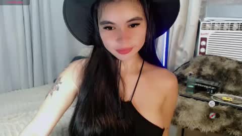 manilynforyou online show from April 4, 2:38 pm