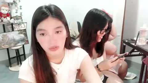 maniniyot69 online show from February 26, 4:28 pm