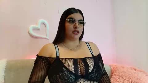 manu_martinez online show from January 19, 9:05 am