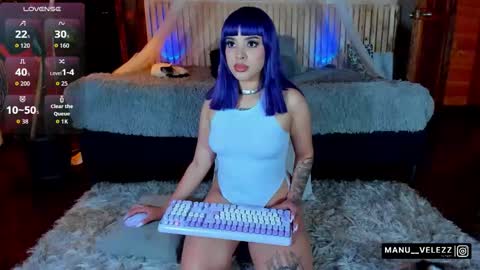 manu  velezz   Help me to get to 100 thumbs ups Tip 25tks  Rate me  online show from November 18, 9:49 pm