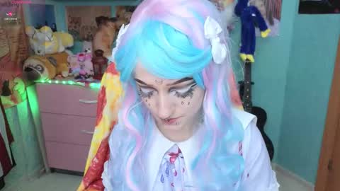 Manuela online show from November 22, 4:37 am