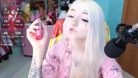 Manuela online show from February 3, 11:26 pm