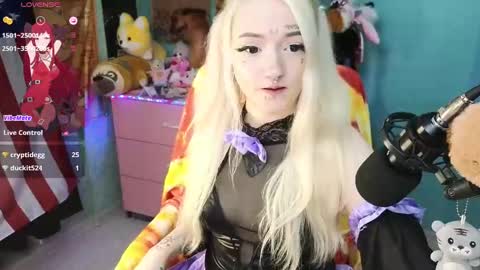 Manuela online show from January 18, 3:31 am