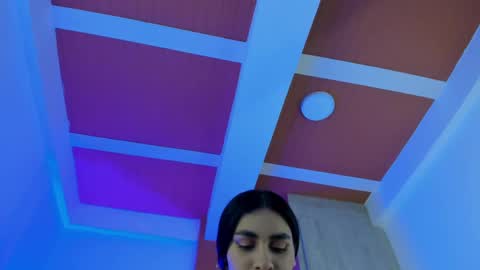 Manuela online show from June 9, 1:38 am
