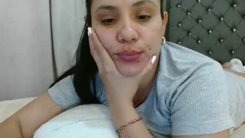 Snapshot of mara4sweet chatting on January 14, 2:29 am mara4sweet online show from January 14, 2:29 am