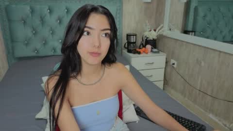 Marcela online show from April 15, 9:15 pm