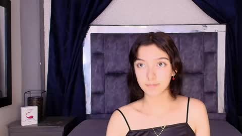 Snapshot of marcelaa_fox chatting on January 10, 8:04 pm Marcela online show from January 10, 8:04 pm