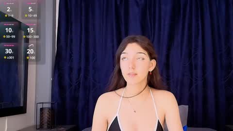 Snapshot of marcelaa_fox chatting on February 26, 8:35 pm Marcela online show from February 26, 8:35 pm