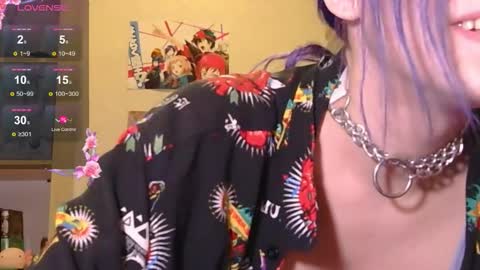 Snapshot of marci_n chatting on October 6, 10:25 pm marci_n online show from October 6, 10:25 pm