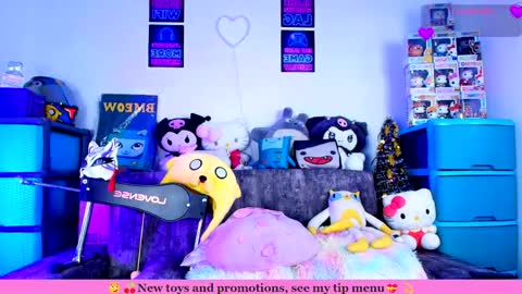 Marceline online show from April 21, 12:12 pm