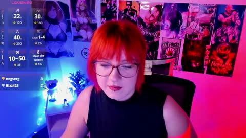 Snapshot of margaret_red chatting on October 7, 7:40 pm Margaret online show from October 7, 7:40 pm