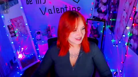 Snapshot of margaret_red chatting on February 9, 10:32 pm Margaret online show from February 9, 10:32 pm