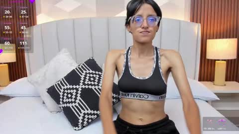 Snapshot of marge_lasander chatting on October 16, 2:14 am Aitana online show from October 16, 2:14 am