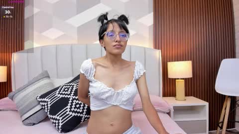 Snapshot of marge_lasander chatting on September 30, 2:06 am Aitana online show from September 30, 2:06 am