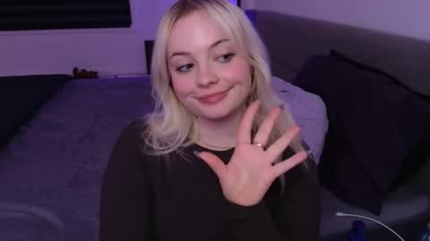 margot_robbie7 online show from January 15, 11:00 pm