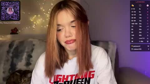 Lina online show from March 6, 10:05 pm