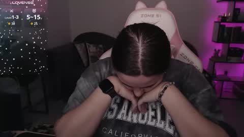 mari moore online show from October 20, 8:28 am