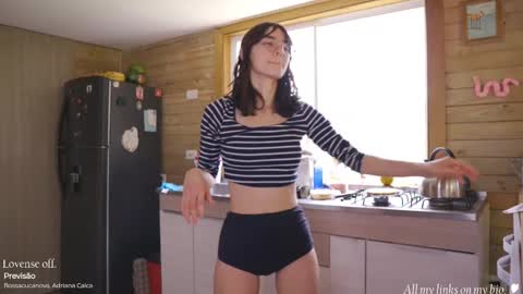 Alfonsina online show from March 8, 4:16 pm