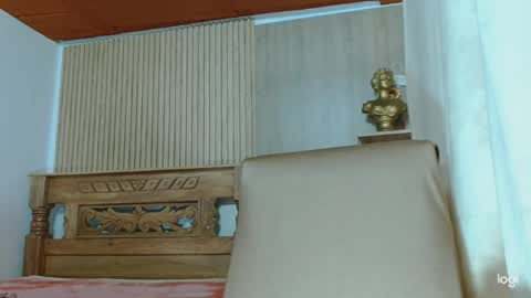 mariaa_antonia1 online show from April 29, 6:24 pm