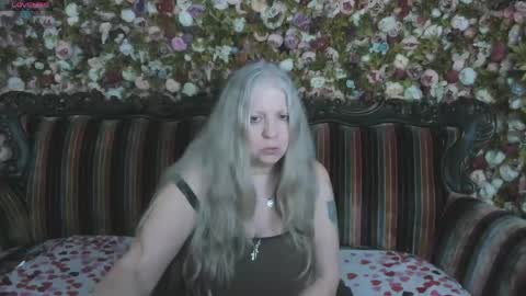 Maria online show from April 26, 7:11 pm