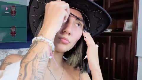 Maria online show from January 8, 7:29 pm