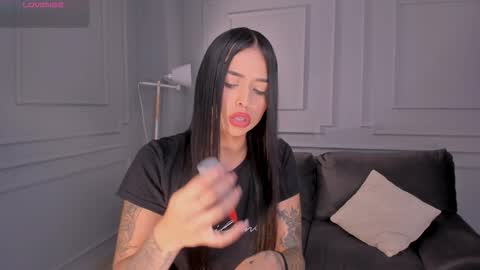 MARIA HERRERA  online show from November 30, 5:55 am