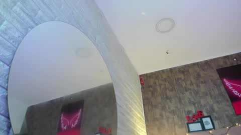 Marian online show from February 23, 7:02 pm