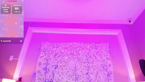 Marian Reynolds online show from December 19, 1:14 pm