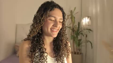 Marian online show from December 4, 2:47 am