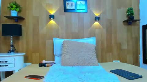 Snapshot of mariana_aangel chatting on February 9, 2:29 pm Mariana Angel online show from February 9, 2:29 pm