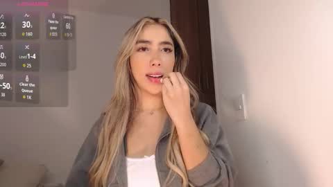 Mariana online show from December 16, 2:39 am