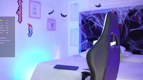 Mariana  online show from October 24, 7:32 pm