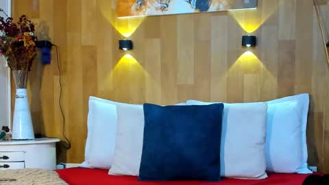 Mariana Angel online show from December 22, 4:32 pm